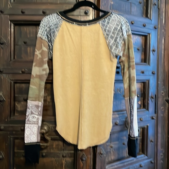 Funky thermal prints galore - Picture 3 of 3